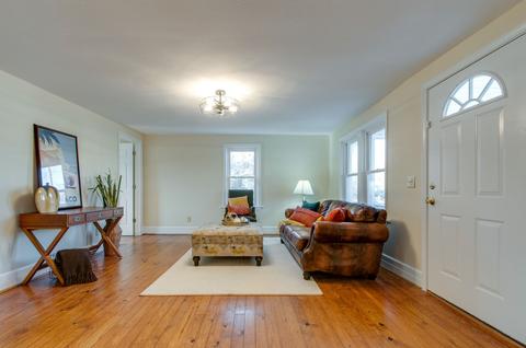 208 Central High St, Dickson, TN 37055 photo 7