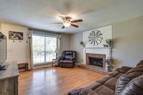 1821 Devon Dr, Spring Hill, TN 37174 photo 6
