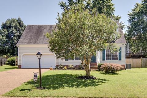 1821 Devon Dr, Spring Hill, TN 37174 photo 4