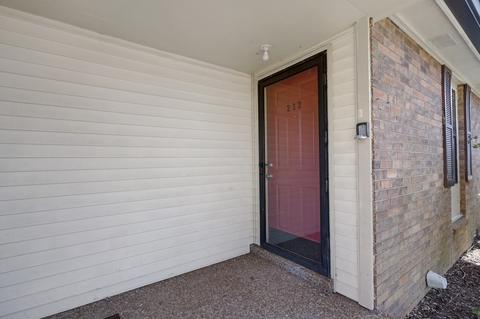 212 Nelson Ct E, Madison, TN 37115 photo 8