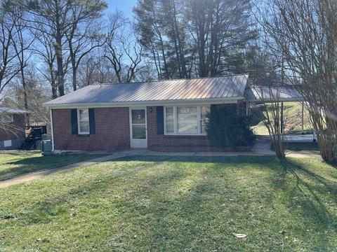 110 Atkinson Hts, Centerville, TN 37033 photo 1