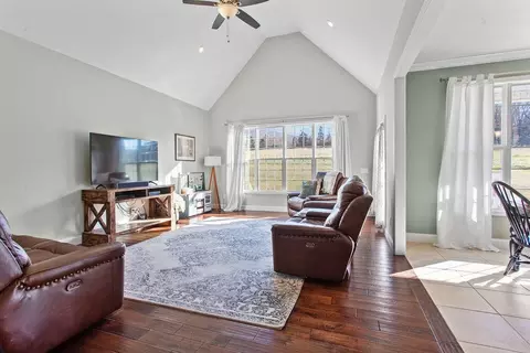 3640 E Valley Rd, Jasper, TN 37347 photo 4