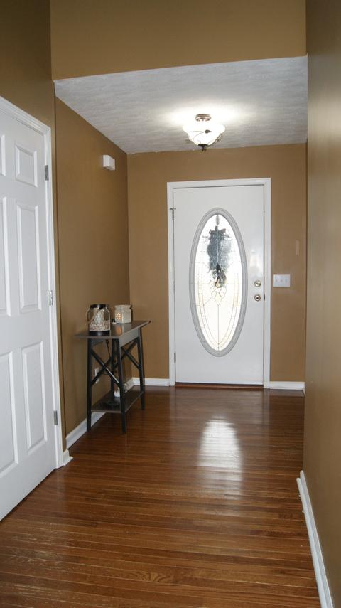 8008 Legacy Dr, Springfield, TN 37172 photo 2