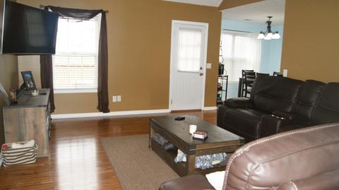 8008 Legacy Dr, Springfield, TN 37172 photo 3