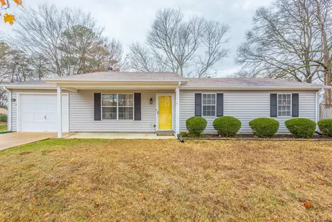 8145 Iris Rd, Chattanooga, TN 37421 photo 2