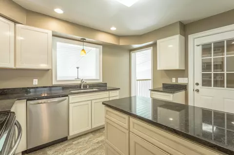 1834 Skyline Dr, Chattanooga, TN 37421 photo 13
