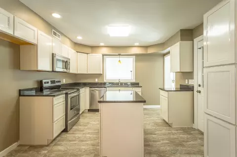 1834 Skyline Dr, Chattanooga, TN 37421 photo 9