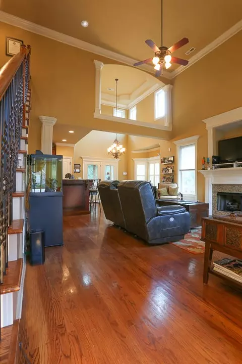 8564 Flower Br, Chattanooga, TN 37421 photo 5