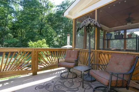 8564 Flower Br, Chattanooga, TN 37421 photo 29