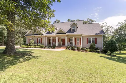 576 Big Cedar Dr, Dunlap, TN 37327 photo 2