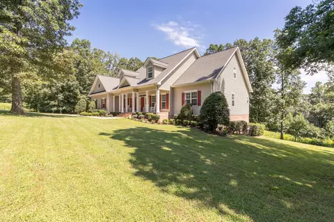 576 Big Cedar Dr, Dunlap, TN 37327 photo 3