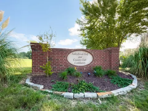 209 E Masters Rd, Hixson, TN 37343 photo 6