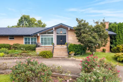 209 E Masters Rd, Hixson, TN 37343 photo 2