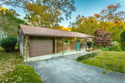 4504 Eldridge Rd, Hixson, TN 37343 photo 3
