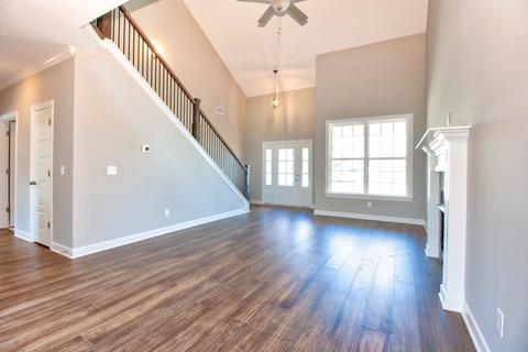 1820 Walking Dr, Murfreesboro, TN 37130 photo 3