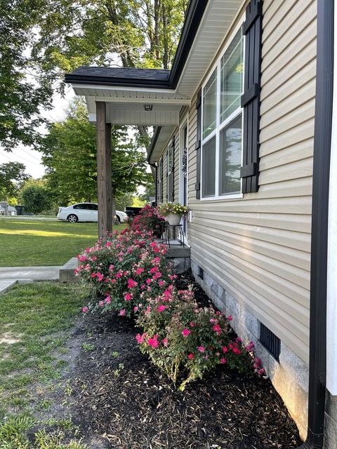 210 Hardin Ave, Dickson, TN 37055 photo 3