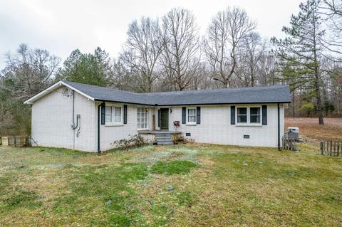 341 Loggins Rd, Burns, TN 37029 photo 1