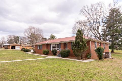 301 Mary Sharp Dr, Decherd, TN 37324 photo 27