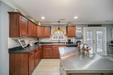 351 Golfview Ln, Springfield, TN 37172 photo 10