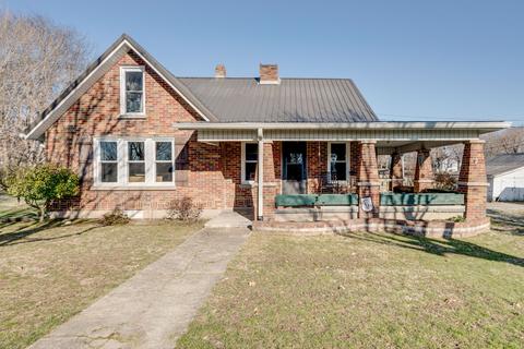 90 High St E, Mcewen, TN 37101 photo 1