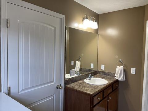 414 Berry Cir, Springfield, TN 37172 photo 13