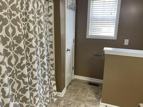 414 Berry Cir, Springfield, TN 37172 photo 14