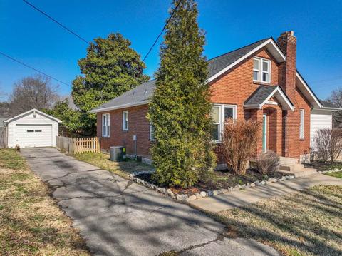 2404 Ruth St, Springfield, TN 37172 photo 4