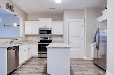 2418 Lightbend Dr, Murfreesboro, TN 37127 photo 9