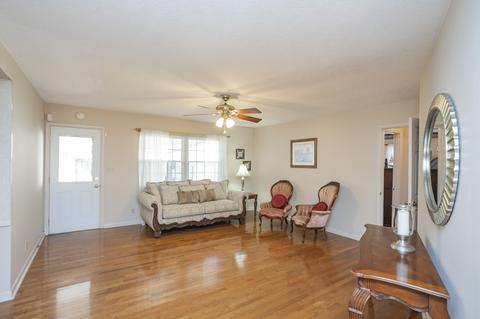 2605 Hickory Dr, Springfield, TN 37172 photo 4