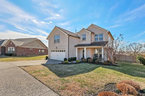 2002 Bonner Pl, Spring Hill, TN 37174 photo 4