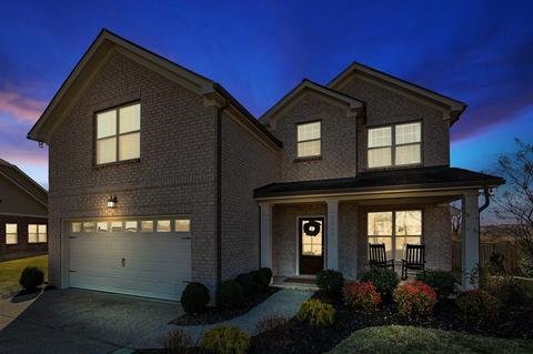 2002 Bonner Pl, Spring Hill, TN 37174 photo 2