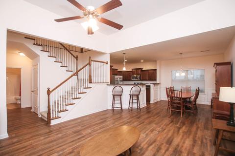 2205 Burnside Dr, Murfreesboro, TN 37128 photo 5