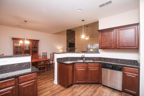 2205 Burnside Dr, Murfreesboro, TN 37128 photo 13