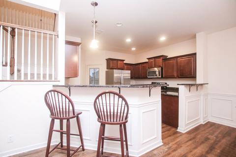 2205 Burnside Dr, Murfreesboro, TN 37128 photo 9