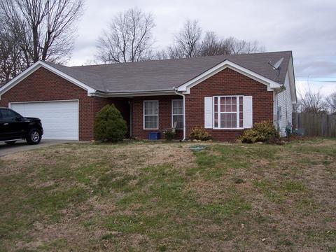 1004 Hickory Pointe, Dickson, TN 37055 photo 2