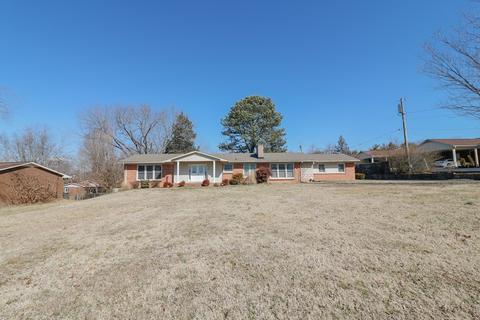 2202 Ruth St, Springfield, TN 37172 photo 2