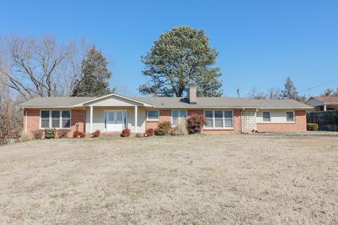 2202 Ruth St, Springfield, TN 37172 photo 1