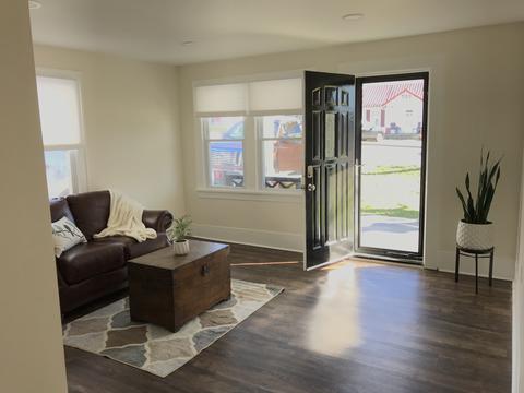 310 E Park Ave, Gallatin, TN 37066 photo 2