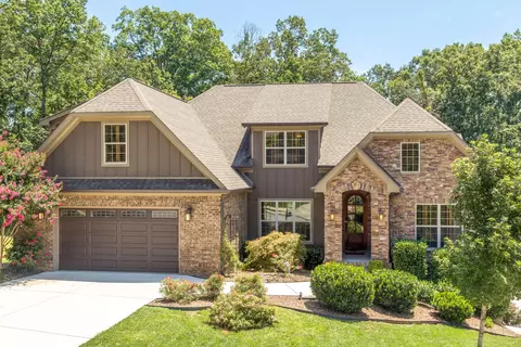 2940 Reflection Ln, Ooltewah, TN 37363 photo 1