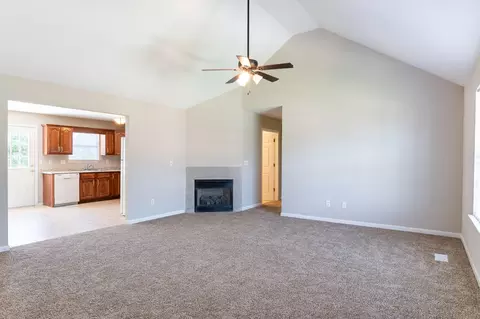 48 Bluff View Dr, Ringgold, GA 30736 photo 2
