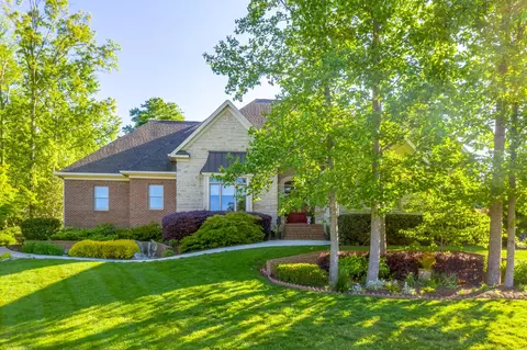9208 Leafbrook Ln, Apison, TN 37302 photo 1