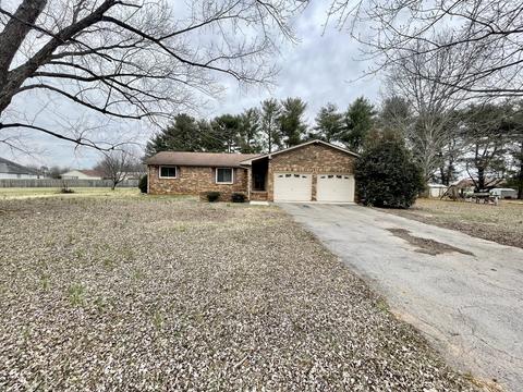 161 Mountain View Dr, Morrison, TN 37357 photo 3