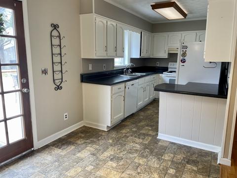 161 Mountain View Dr, Morrison, TN 37357 photo 6