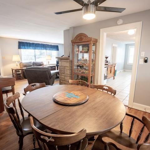 902 W Main St, Decherd, TN 37324 photo 9