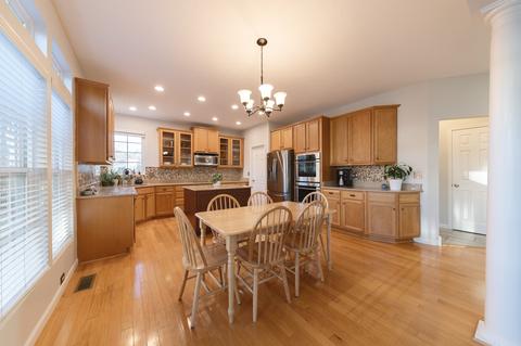 1015 Beverly Ln, Spring Hill, TN 37174 photo 4