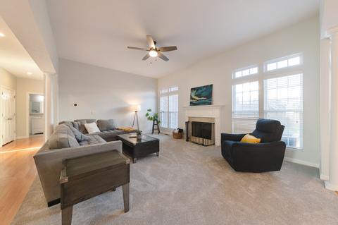 1015 Beverly Ln, Spring Hill, TN 37174 photo 8