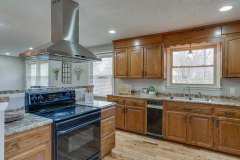 107 Lee Dr, Springfield, TN 37172 photo 5