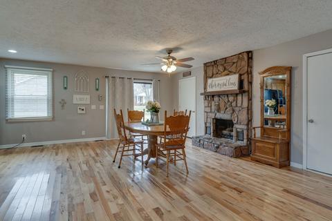 107 Lee Dr, Springfield, TN 37172 photo 2