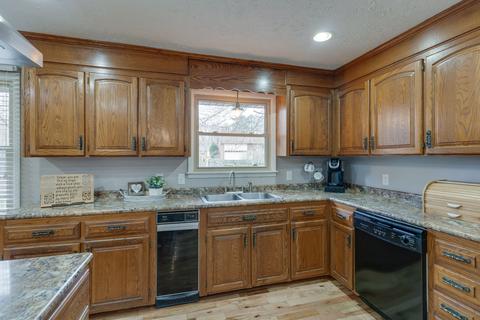 107 Lee Dr, Springfield, TN 37172 photo 6