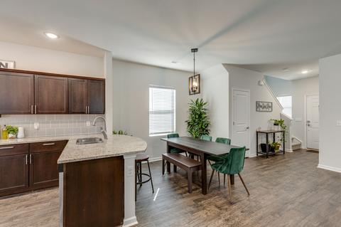 2008 Sercy Dr, Spring Hill, TN 37174 photo 4